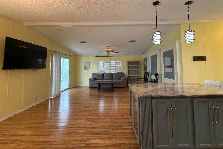 4104 Buena Vista Dr S a Ellenton, FL Mobile or Manufactured Home for Sale